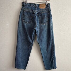 Vintage Levi’s Orange Tab Size 10 Relaxed Fit Tapered Leg Medium Wash Jeans